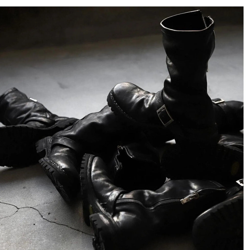 Men's dark retro Martin boots with side zip closure and round toe in black microfiber or genuine leather