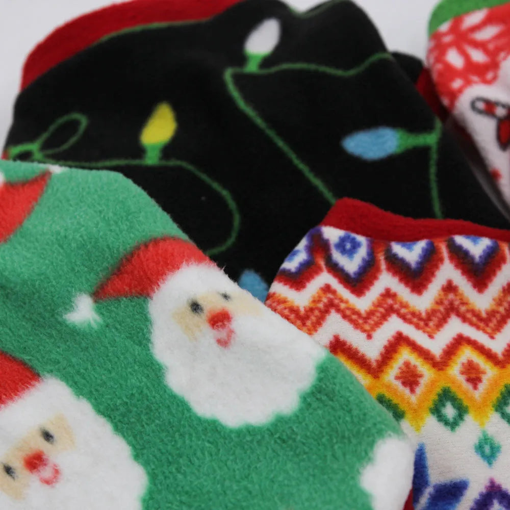 Christmas dog fleece sweater with festive colour in shaking fleece material