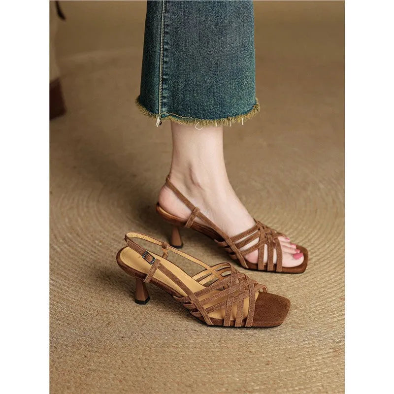 Retro women's sandals with thin cross straps, square toe and ankle buckle in light brown