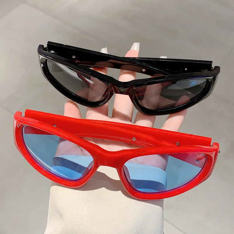 Outdoor sports sunglasses with PC frame in black with blue lens, windproof design for active wear