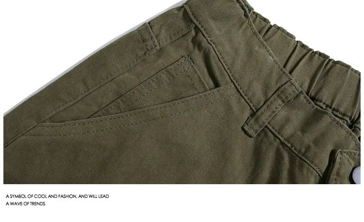 Loose fit workwear cropped pants with wide-leg silhouette in apricot, red, or army green colours