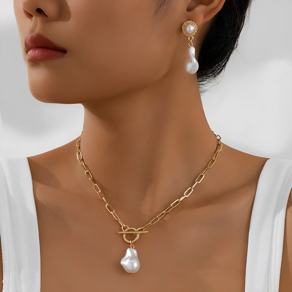Gold coloured retro baroque pearl pendant necklace and matching ear stud jewellery set