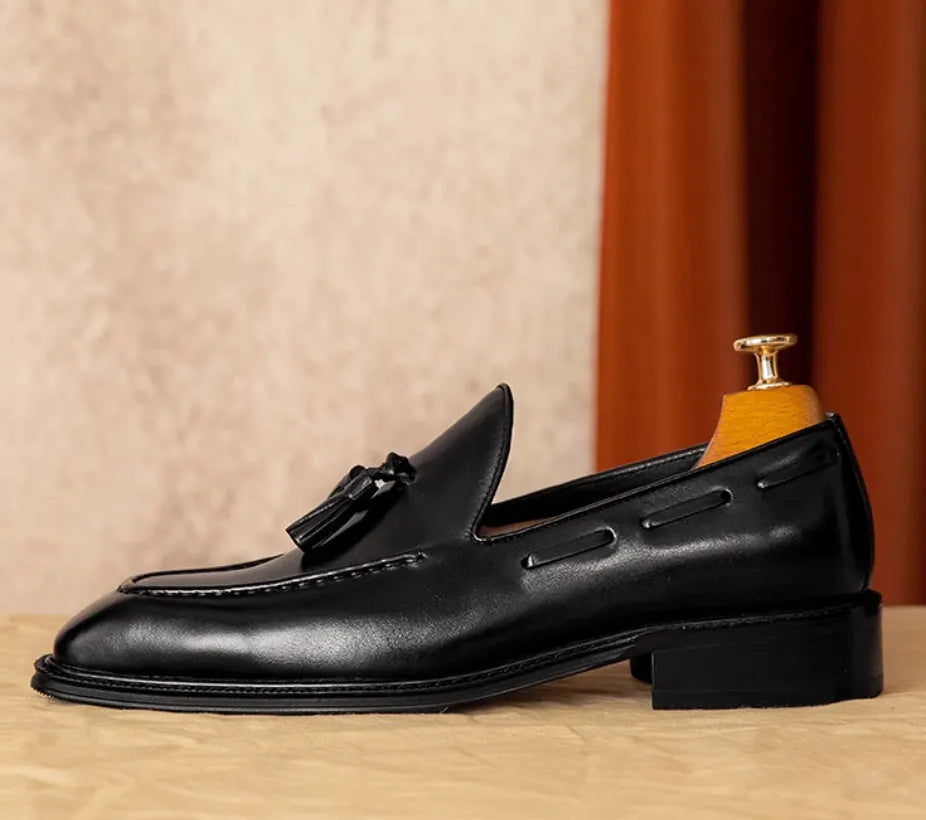 Men's black genuine leather slip-on loafers with rubber sole and pigskin lining