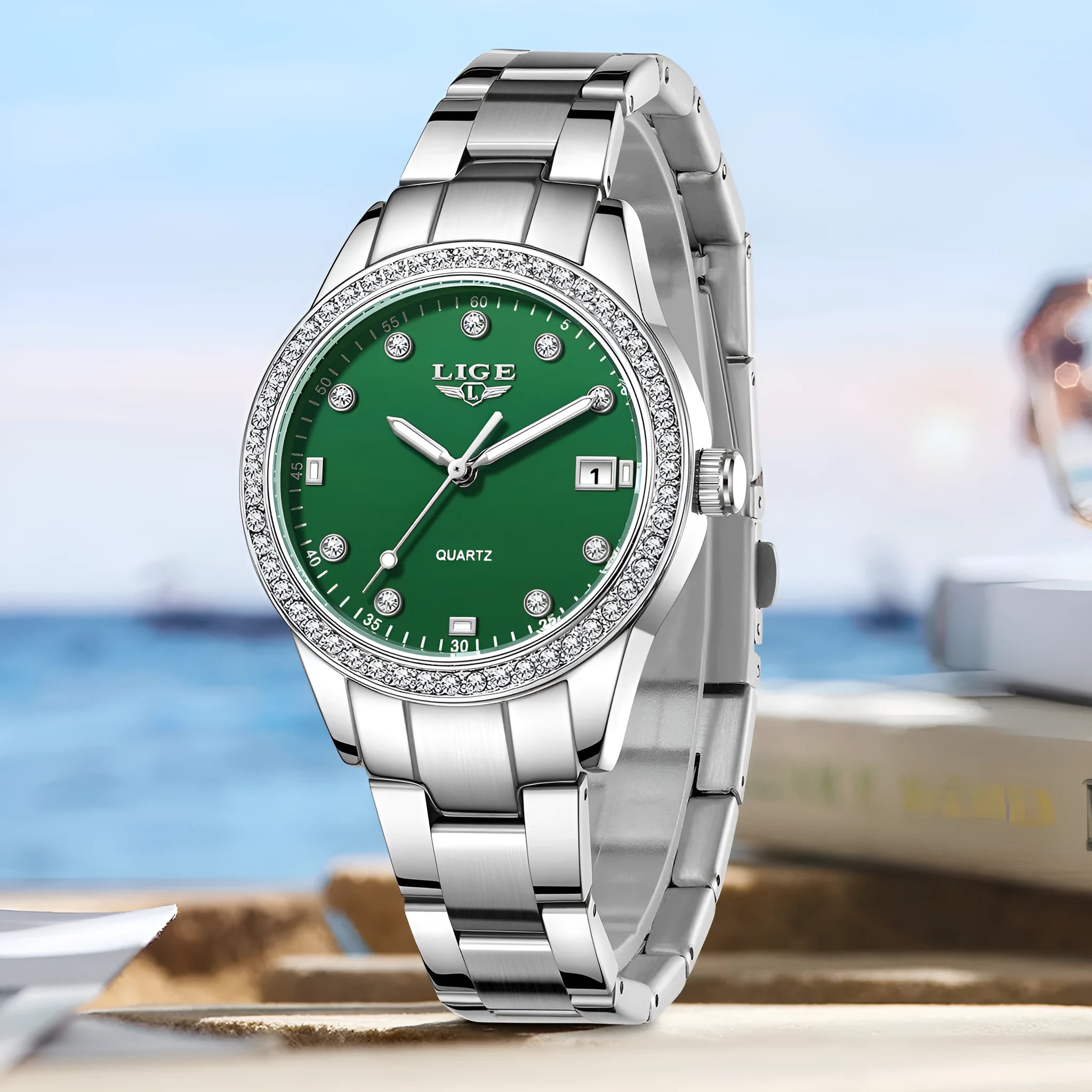 Women's silver fashion watch with diamond bezel, luminous hands and round dial