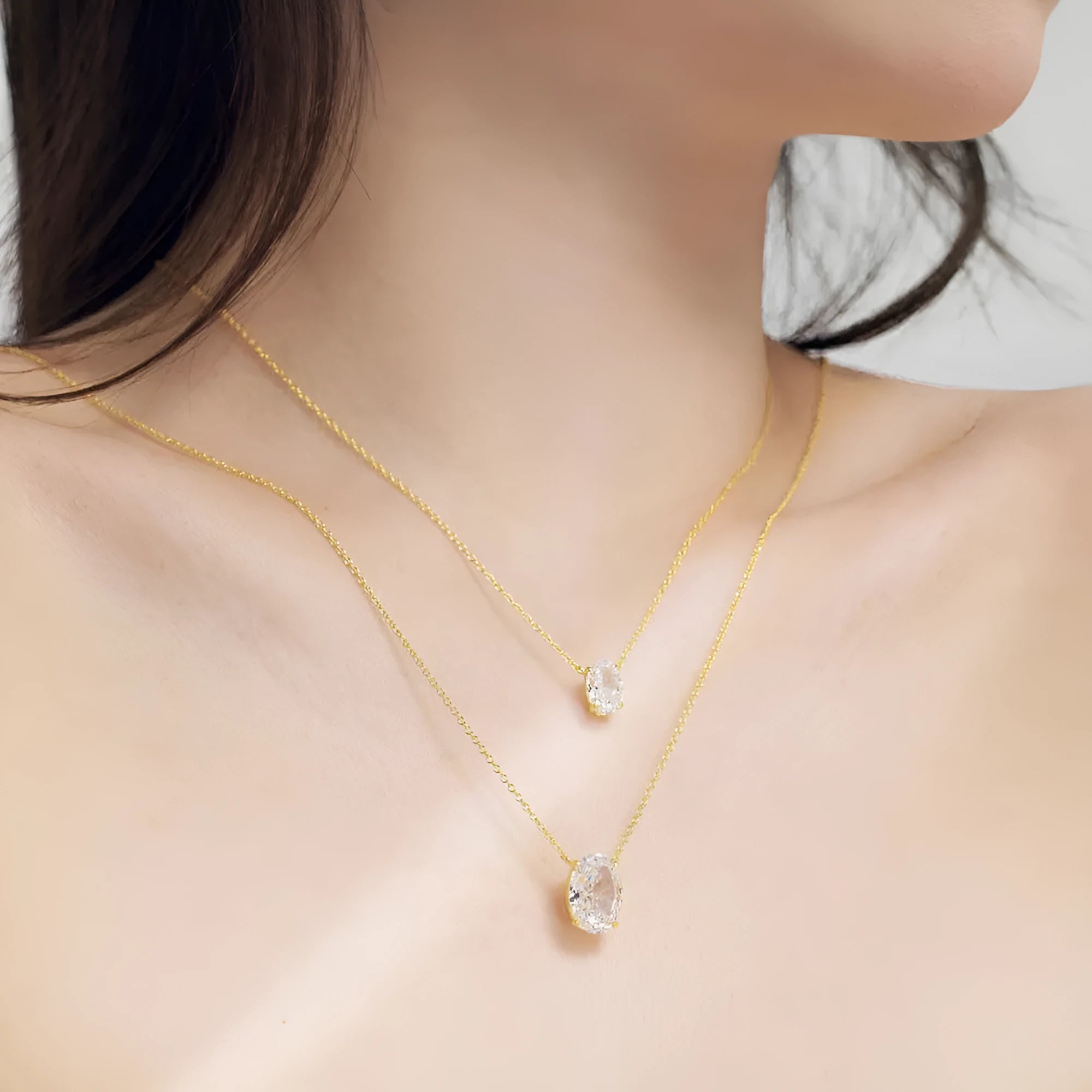S925 sterling silver oval ice flower pendant necklace on a chain, showing geometric design.