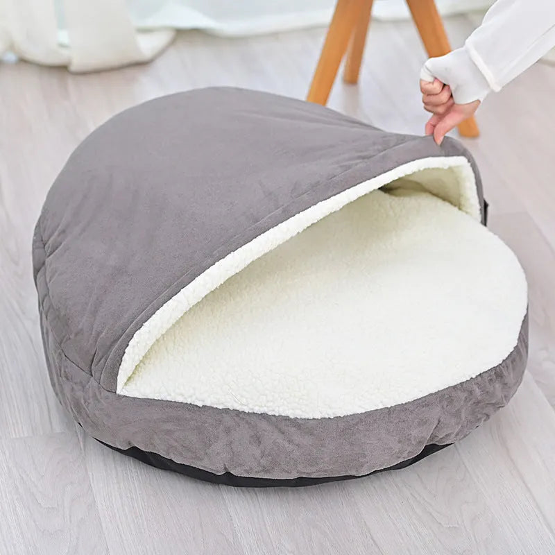 Removable washable cloth dog kennel in brown and grey, available in S and M sizes
