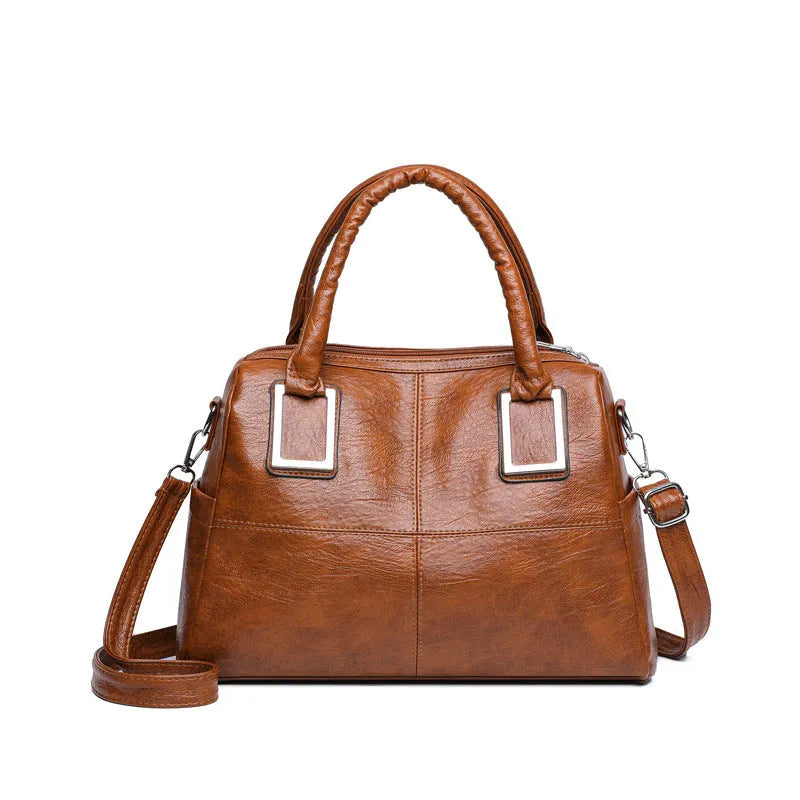 Women's large capacity shoulder bag in horizontal square shape with internal phone pocket and document compartment
