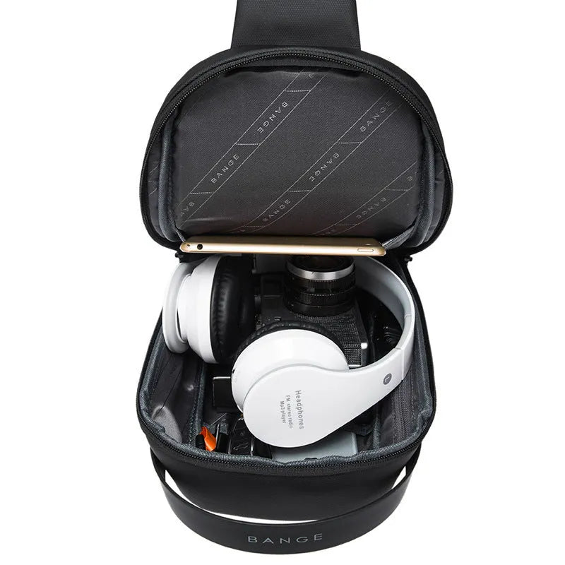 Men's casual business shoulder bag with USB charging port in Oxford cloth construction