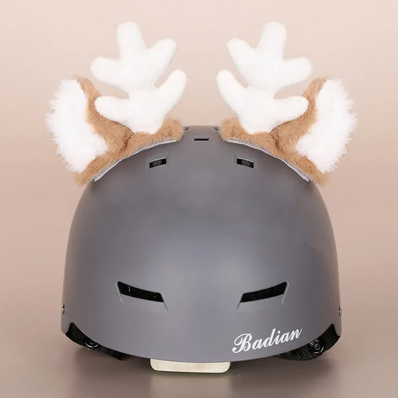 Cartoon plush fabric helmet cover set in size M decorative accessory