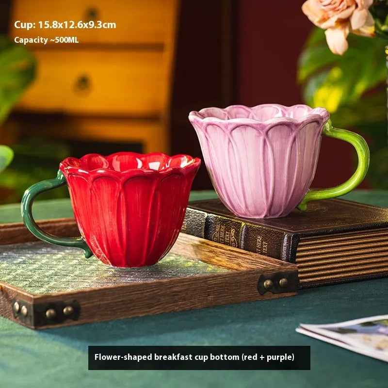 Ceramic breakfast cup with 500ml capacity and pastoral pattern design in red or purple colour