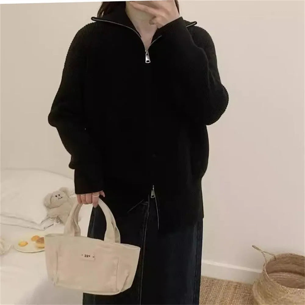 Hong Kong style double zipper knitted cardigan in loose fit with floral pattern