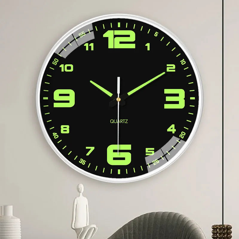 8 inch luminous wall clock with modern plastic case in 20cm diameter