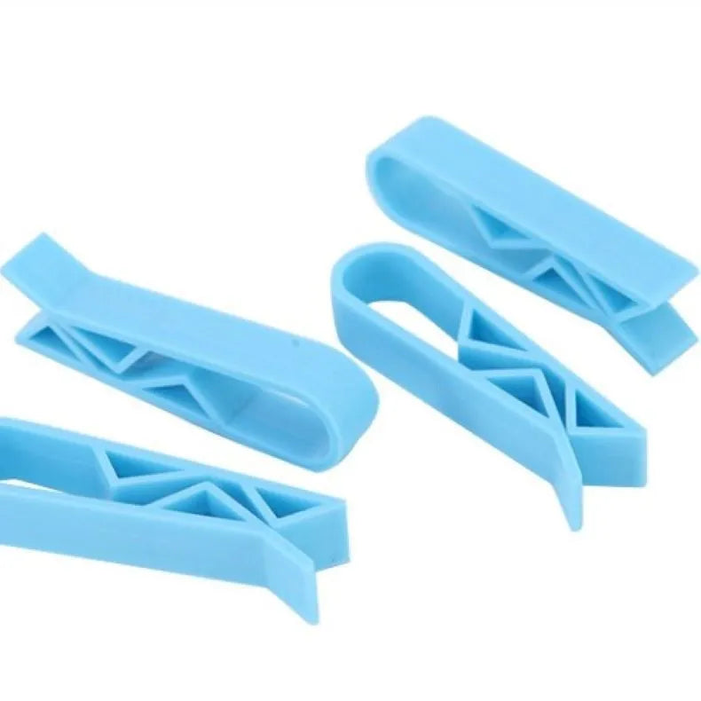 PP plastic non-slip clip for fixing a bin bag to the side of a rubbish can.