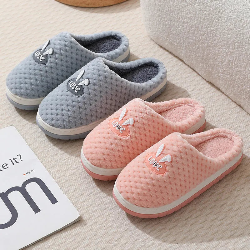 Women's rabbit plaid design slippers with artificial fur and non-slip rubber soles in various colours