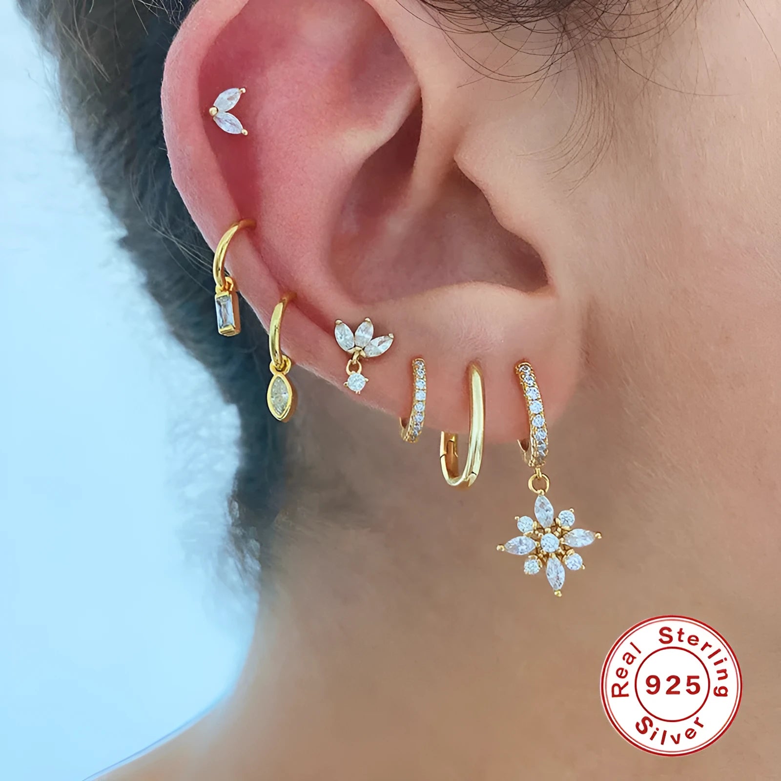 S925 sterling silver snowflake pendant earrings with gemstone inlay in yellow gold or white gold colour finish.