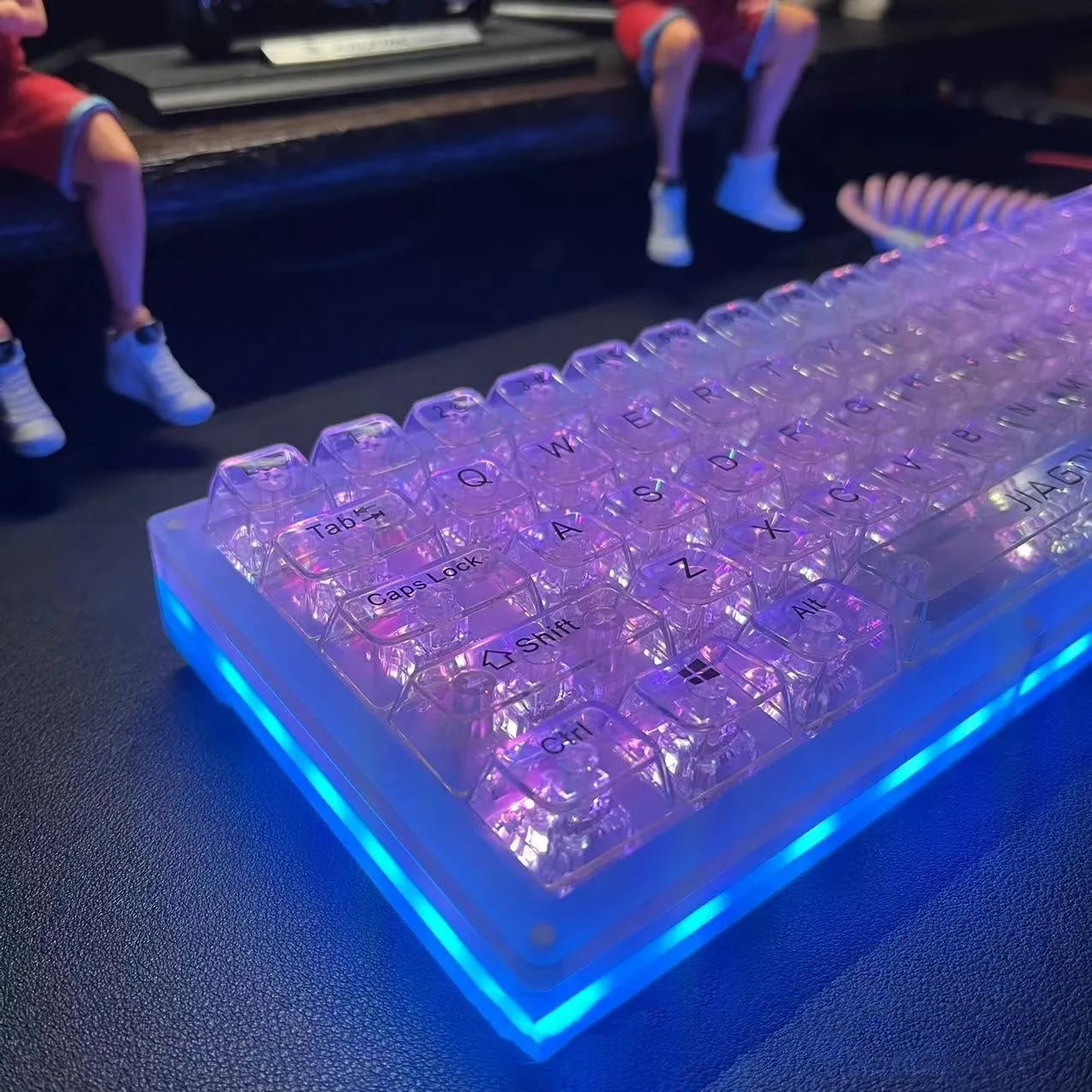 132 transparent plastic mechanical keyboard keycaps arranged in full set layout