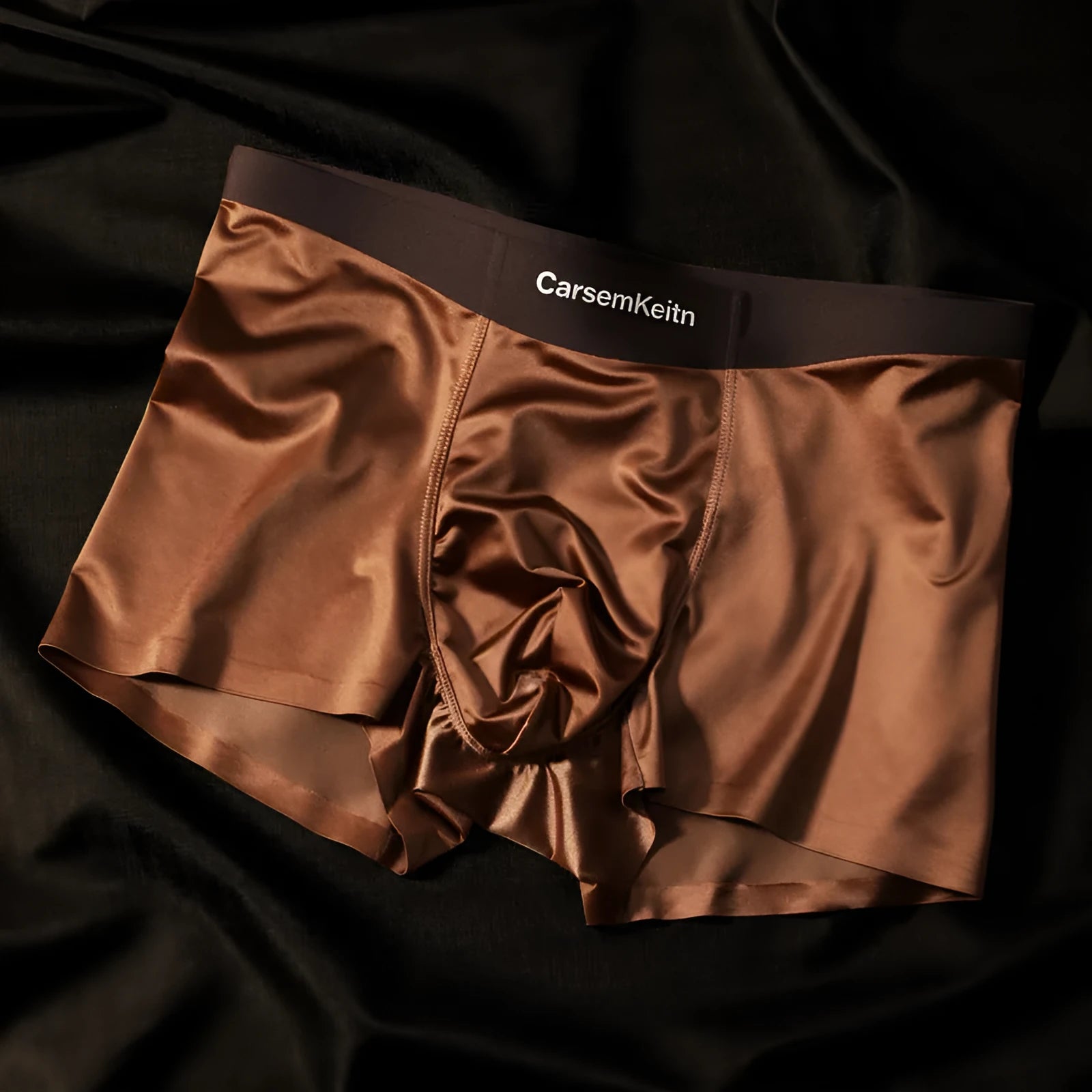 Men's colourblock ice silk underwear in nylon fabric showing seamless construction