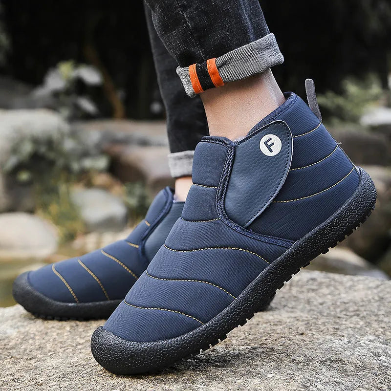 Men's thick cotton snow boots in black with a low heel and non-slip rubber sole