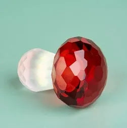 Small colorful crystal mushroom decoration in modern geometric style measuring 40x53mm for gift giving