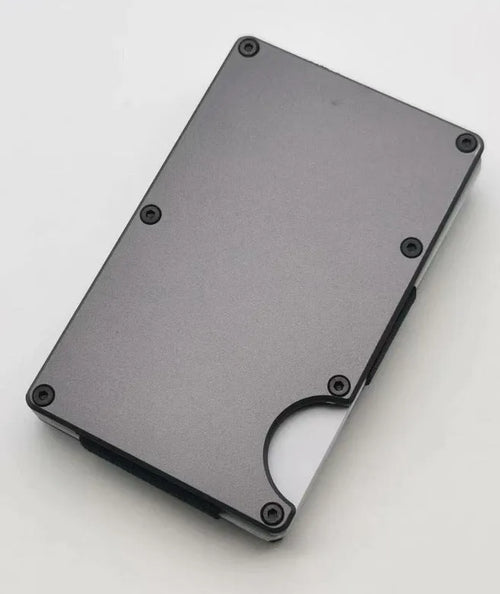 Grey carbon fibre RFID-blocking credit card wallet with 7 slots