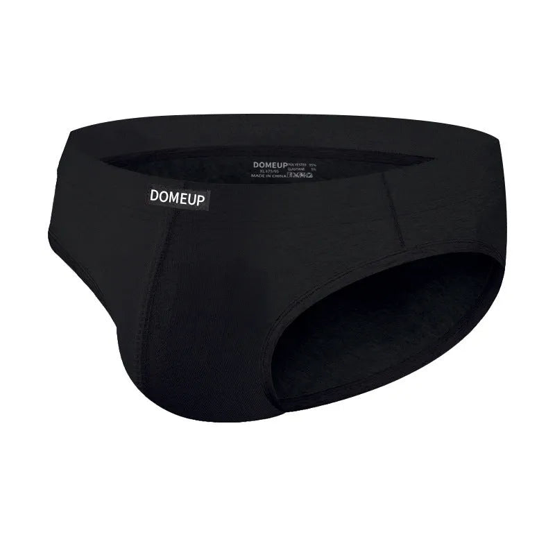 Men's solid colour low-waist briefs in seamless breathable polyester fabric