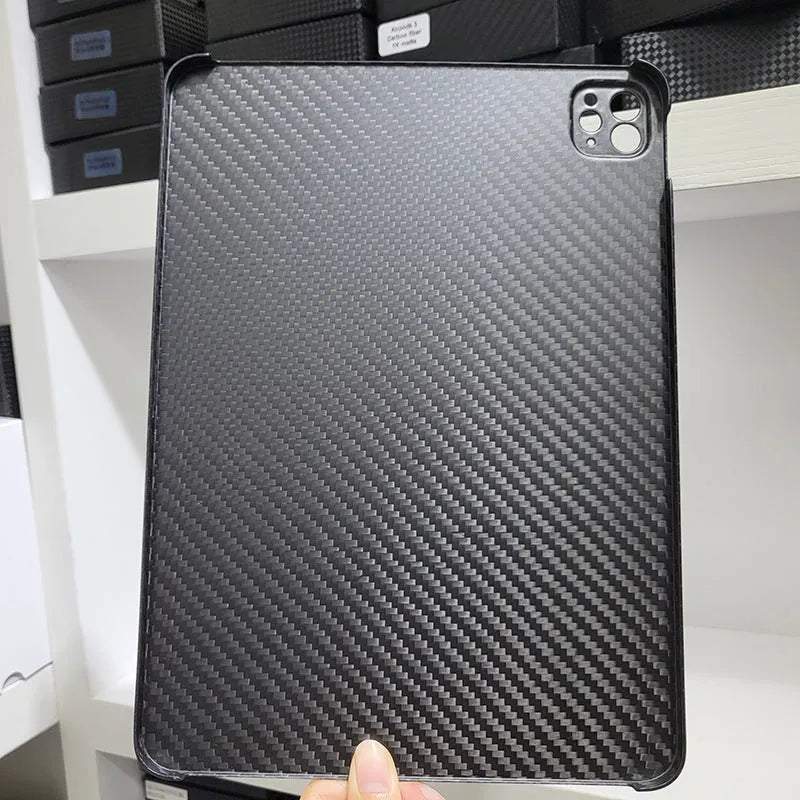 Real carbon fibre flat hard case cover for Apple iPad Pro 11 in a plaid pattern.