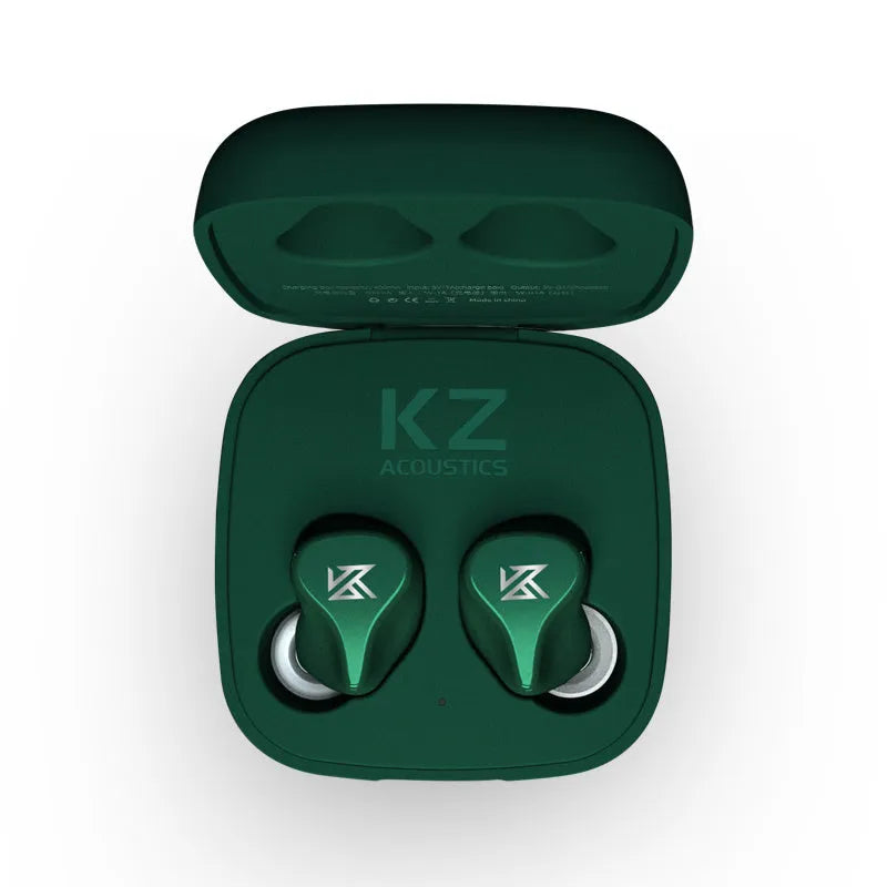 Z1 true wireless Bluetooth in-ear headphones in black and green colour options.