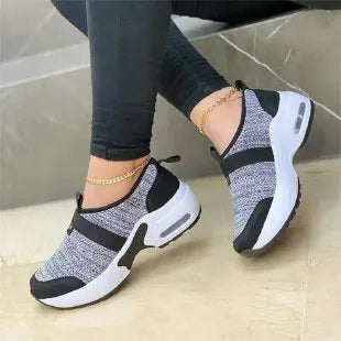 Women's flat mesh sneakers in multiple colours with round toe and shallow opening design