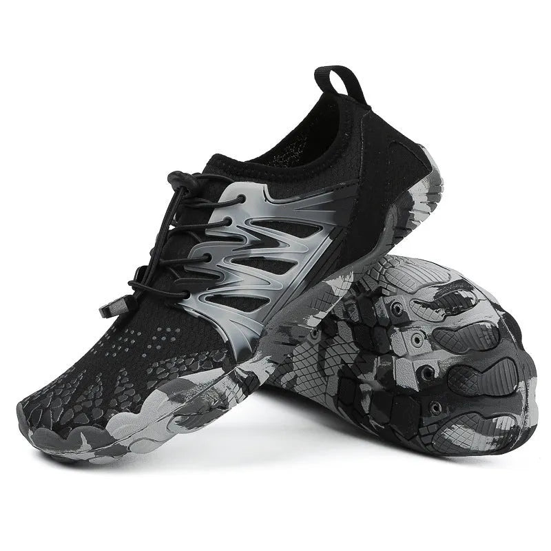 Quick-drying wading beach shoes with mesh upper and rubber sole in various colours