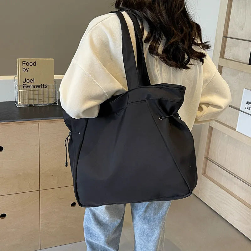 Foldable Oxford cloth commuter shoulder tote bag in street trend styling
