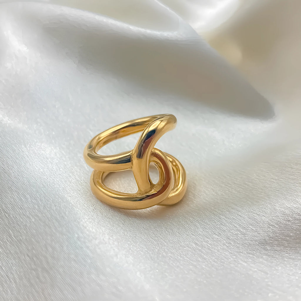 Women's adjustable geometric ring with knotted U-shape design in stainless steel