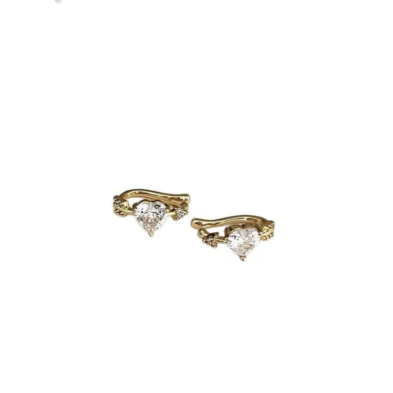 Sweet atmosphere heart shape alloy zircon ear clip for women Korean style light luxury