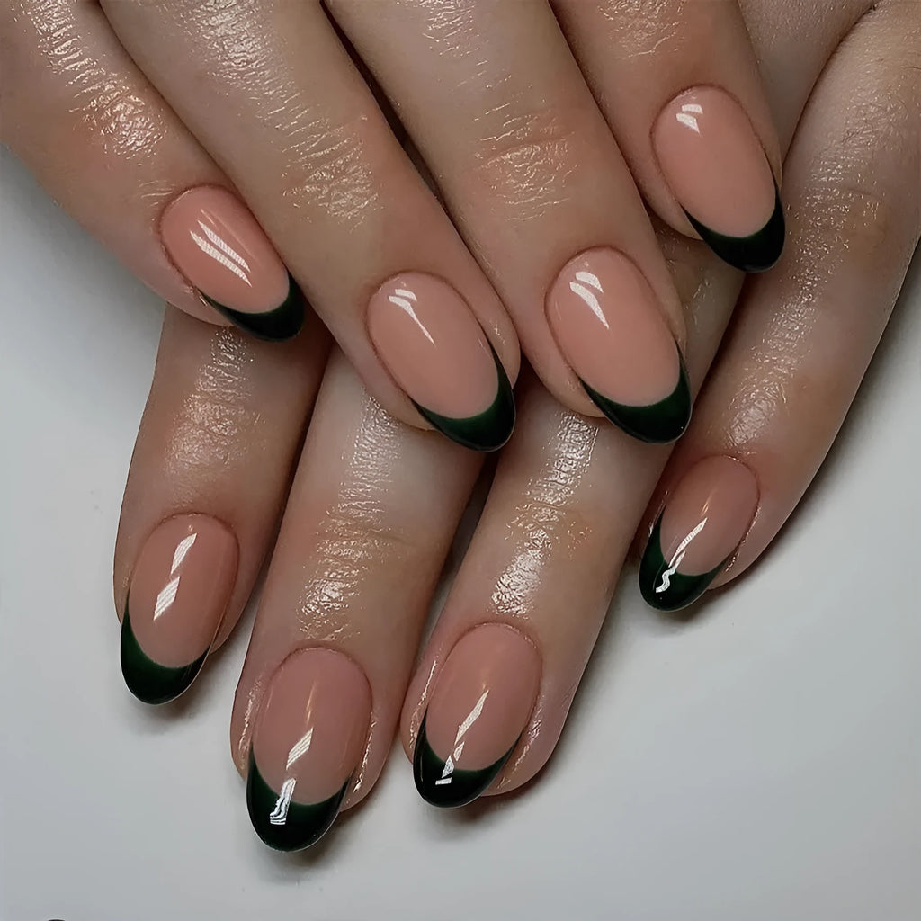 24 black French style artificial nails with almond shape arranged in set
