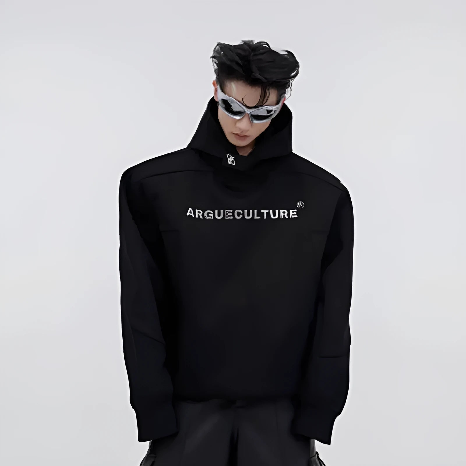 Men's red hooded sweater with three-dimensional printing design and structured shoulder pads in loose fit