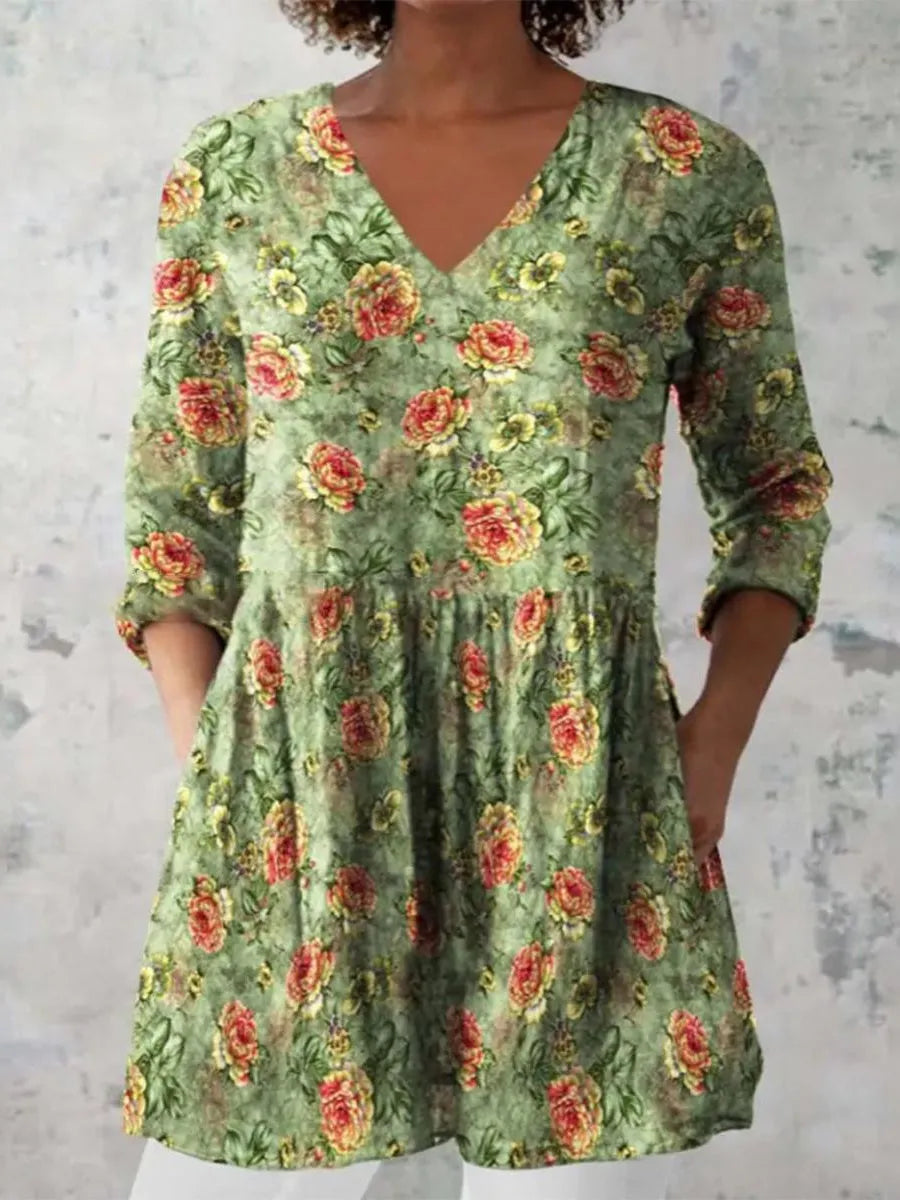 Women's printed loose wave dress with 3/4 sleeves and wide waist in polyester fabric