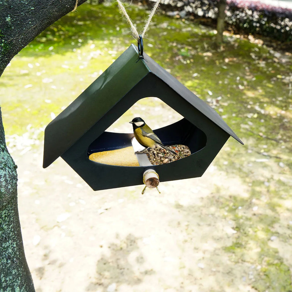 European-style simple iron bird nest with anti-rain function for outdoor courtyard bird feeding