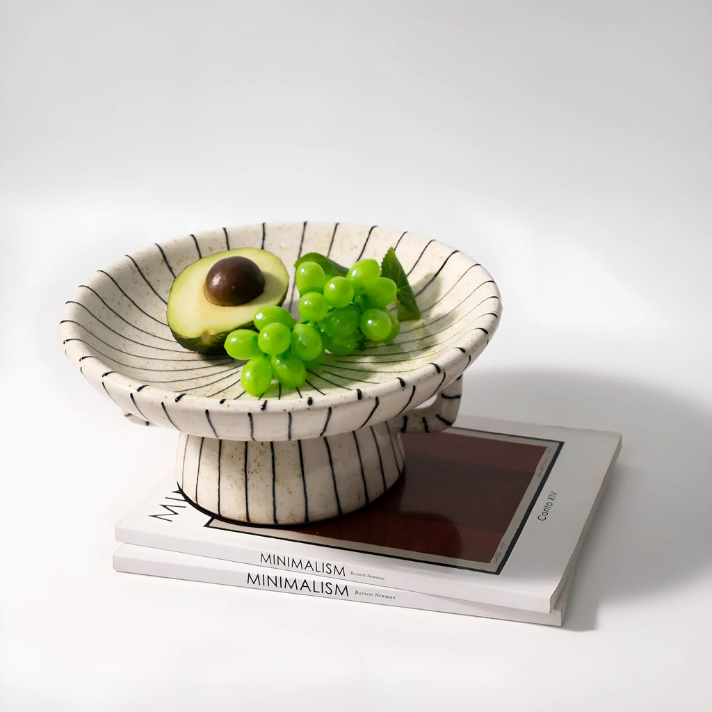 Black and white striped retro fruit design synthetic resin dessert plate