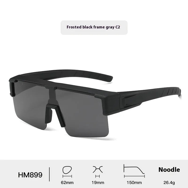 Men's outdoor cycling myopia sunglasses with gray lenses and bright black frame