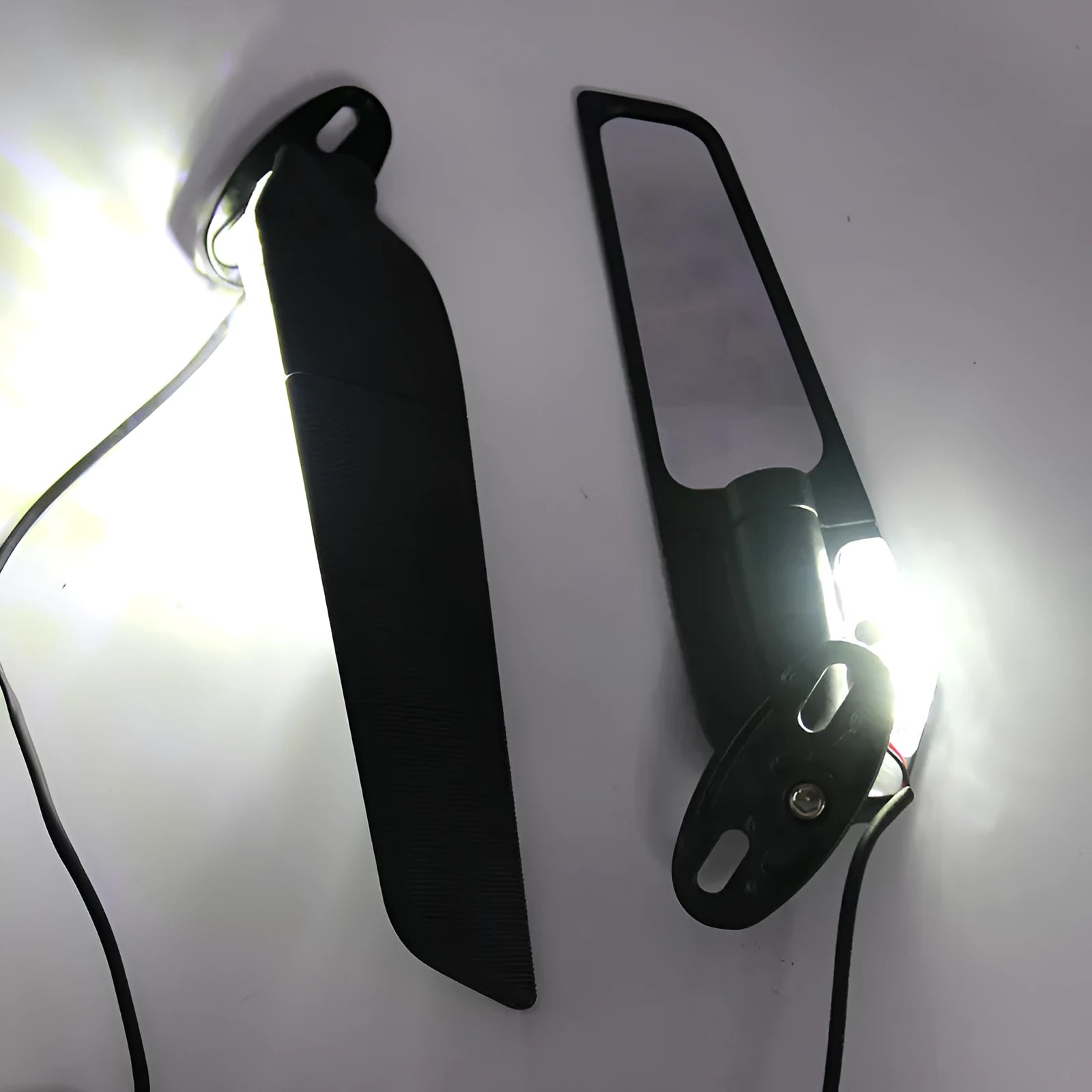 SH-620-5 model aluminium alloy motorcycle spoiler rearview mirror with convex glass and yellow light