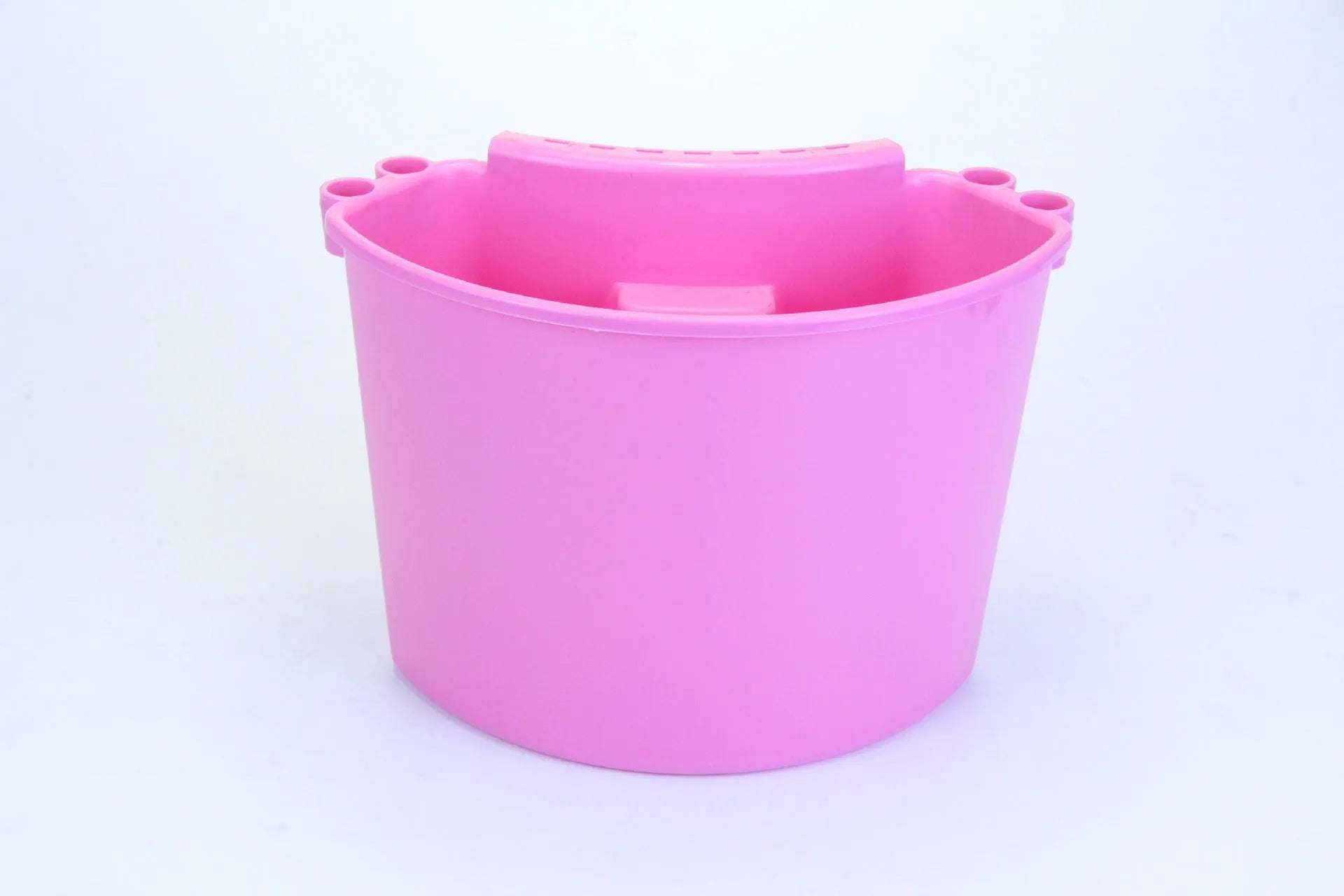 Black dual compartment car wash bucket made from PP plastic