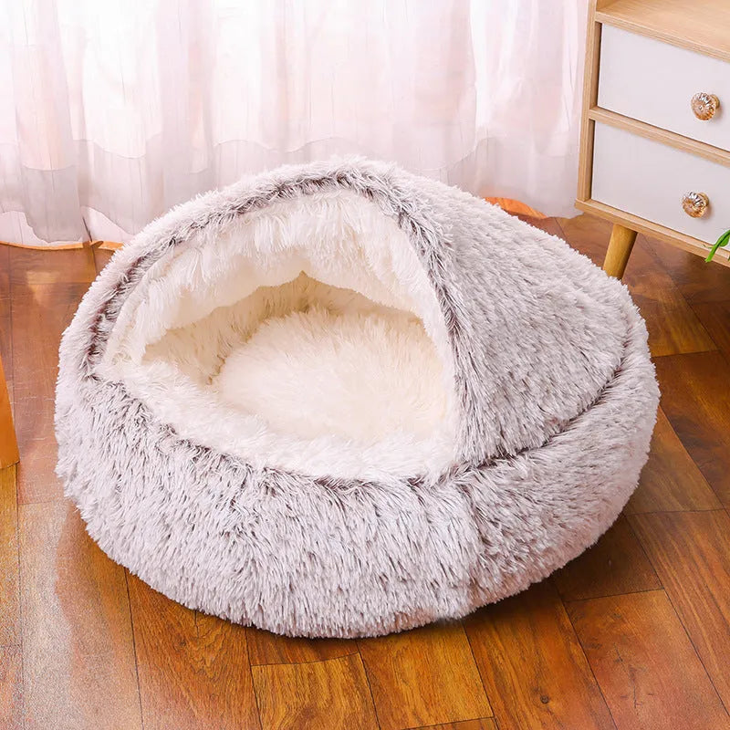 Waterproof cloth dog kennel with semi-surrounded warm room design in multiple colour options