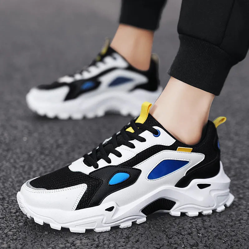 Brand men's casual breathable sneakers in beige with colour matching design