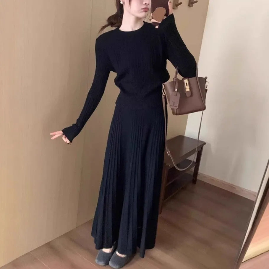 Women's knitted long dress suit set with 3D pattern in dark grey ethnic style
