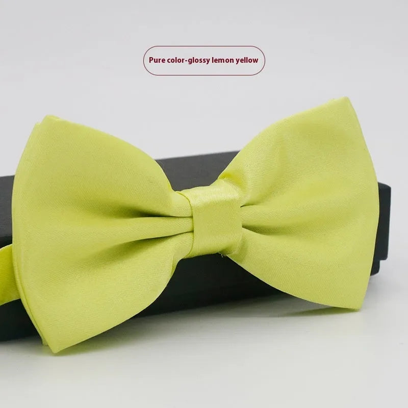 Solid colour formal bow tie with flat head design in polyester fabric