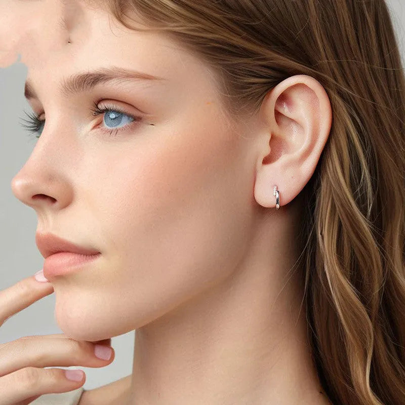 S925 sterling silver lines interlaced ear clip with refined zircon geometric shape for women simple style