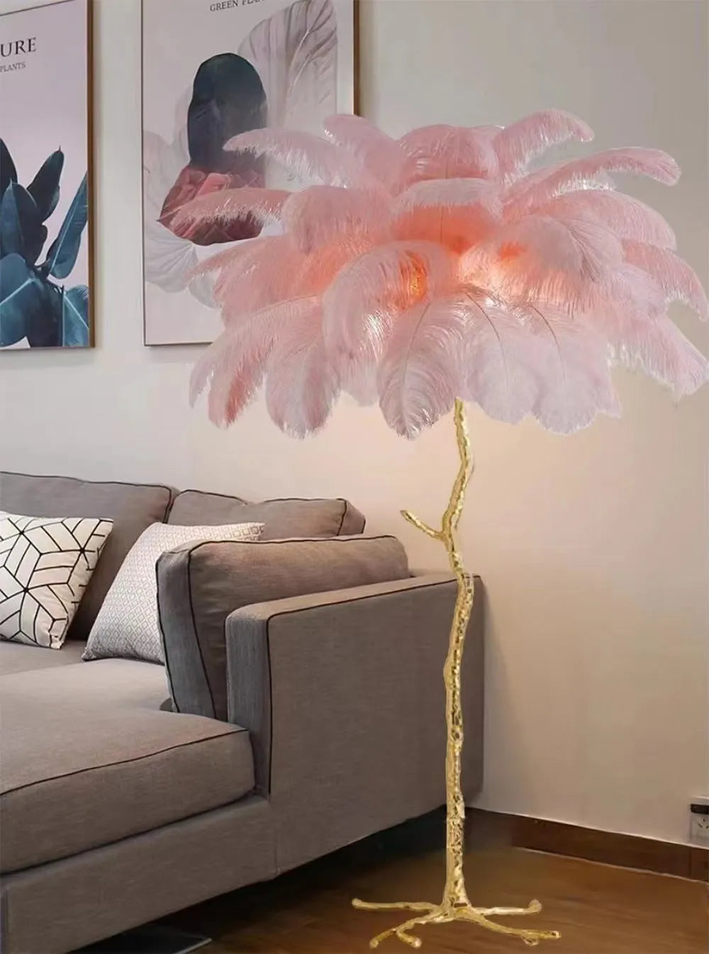 Decorative resin feather floor lamp with 32 feathers, 170cm tall for living room