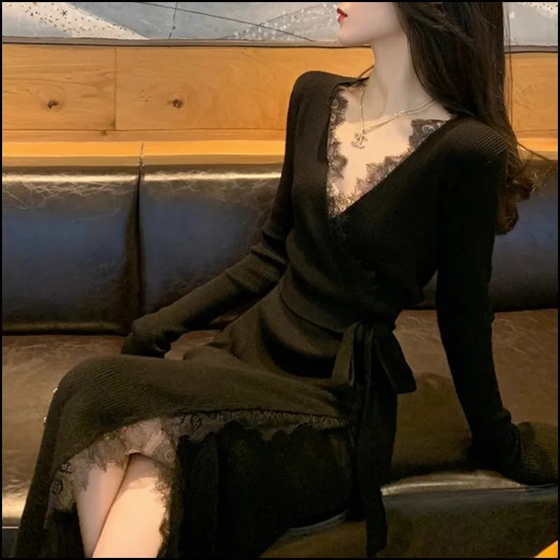 Black women's woolen princess dress skirt with slim fit silhouette and solid colour design
