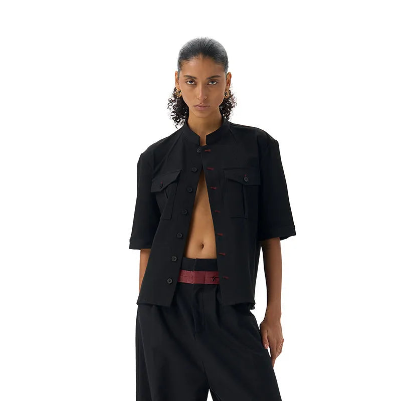 Black handmade hunting shirt with half sleeves and shirt collar, loose fit for outdoor wear