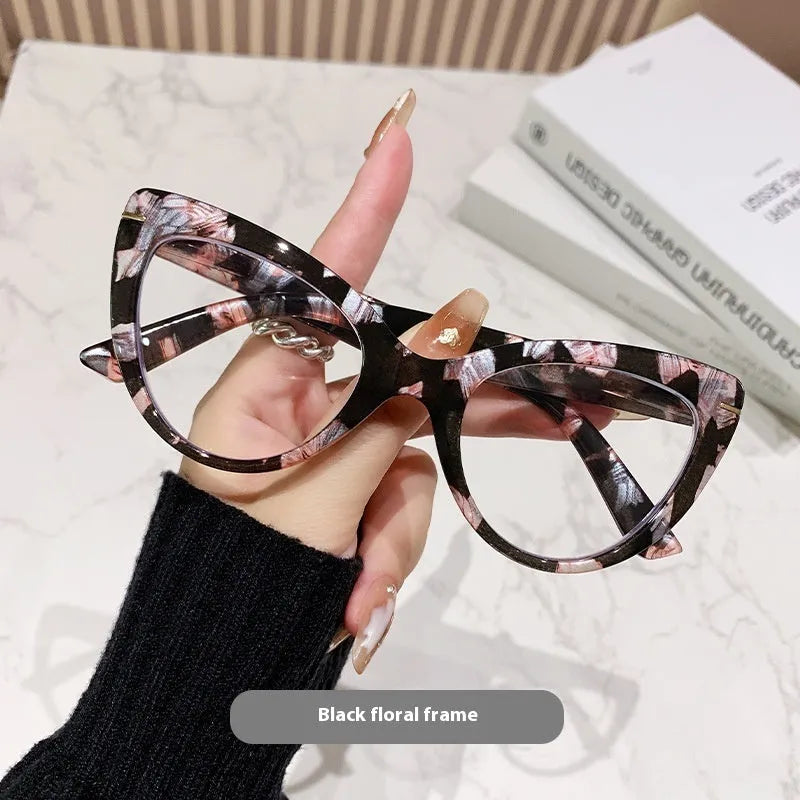 Women's large frame cat's eye presbyopic reading glasses with dragon and phoenix decorations on frames