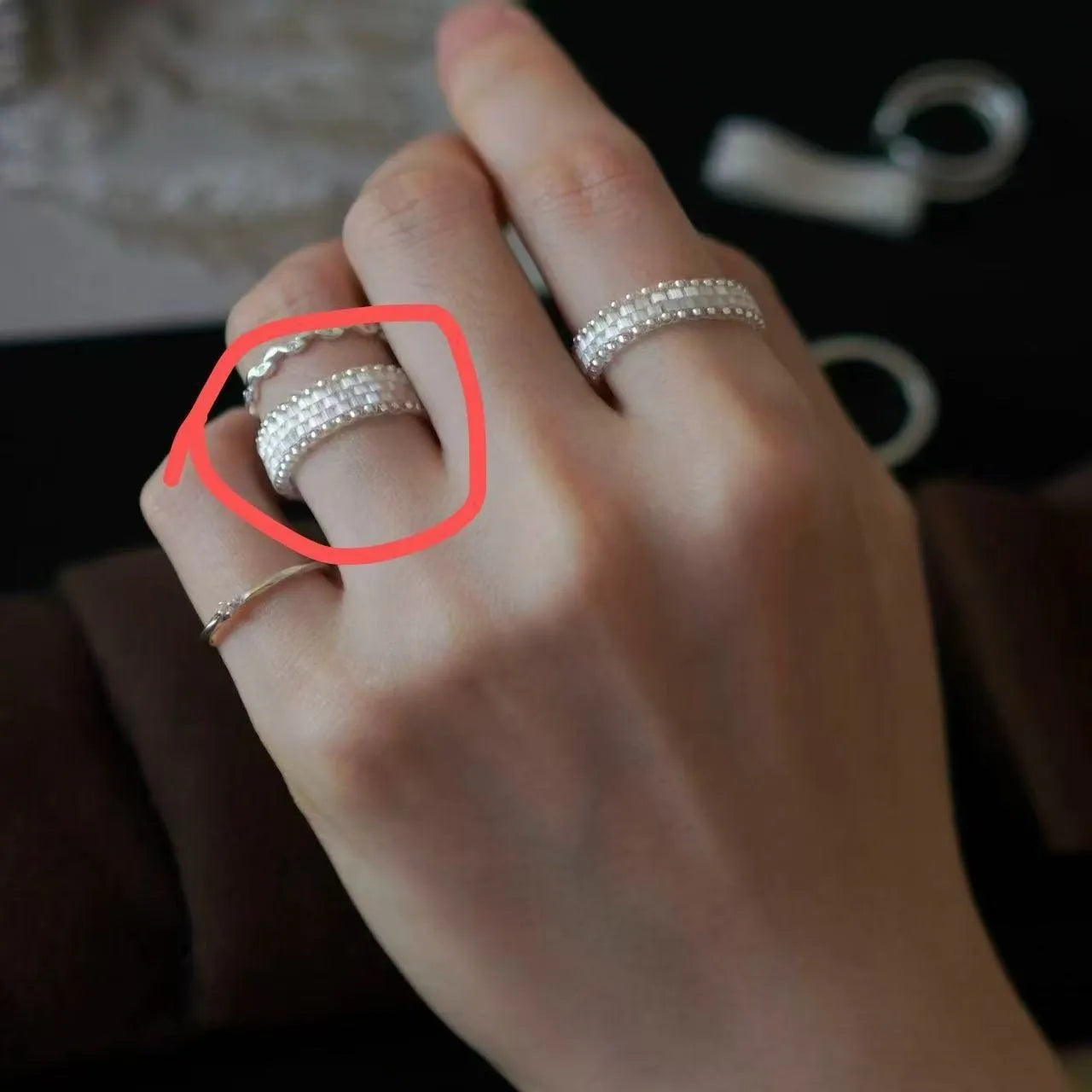 Handmade glass bead string ring in retro Korean style with inspiration Muse filament design